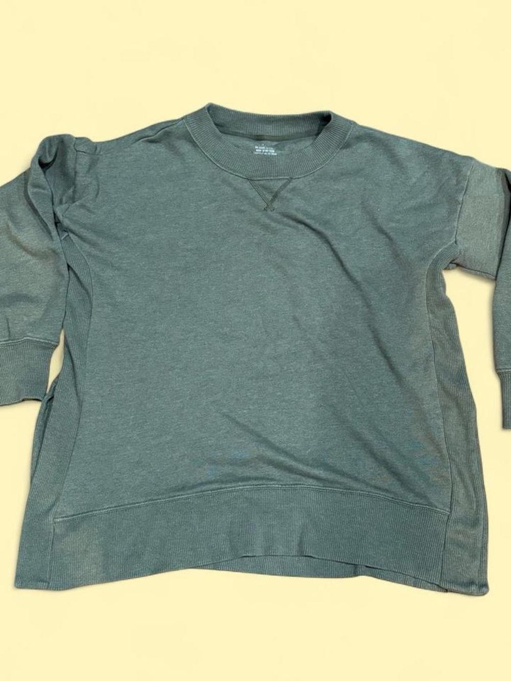 Aerie Classic Crewneck Sweatshirt in Olive Green